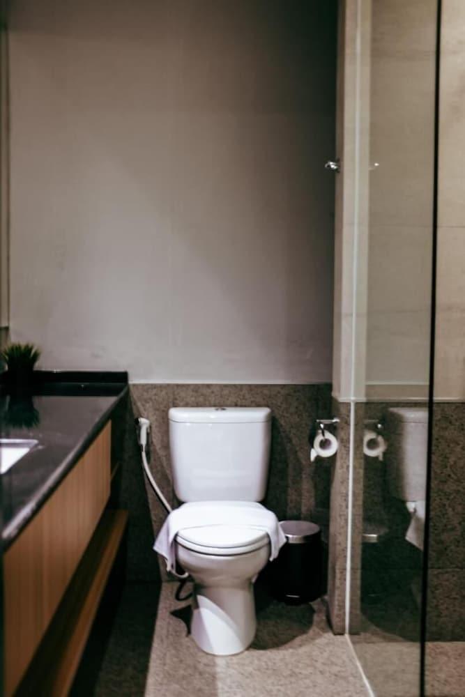 Kytos Hotel Bandung Luaran gambar