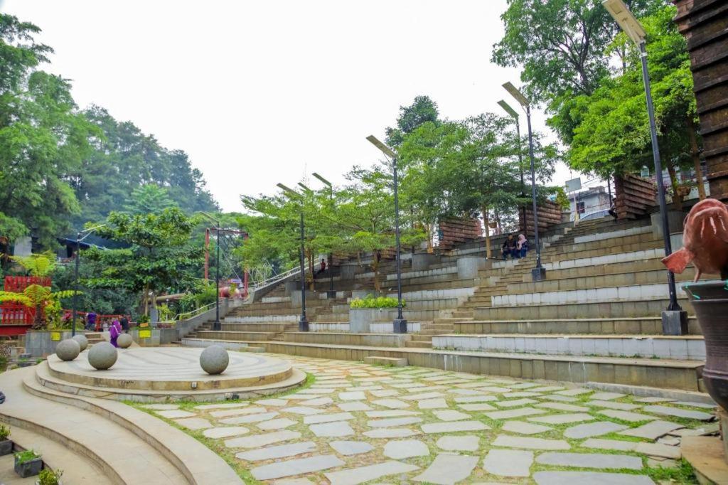 Kytos Hotel Bandung Luaran gambar